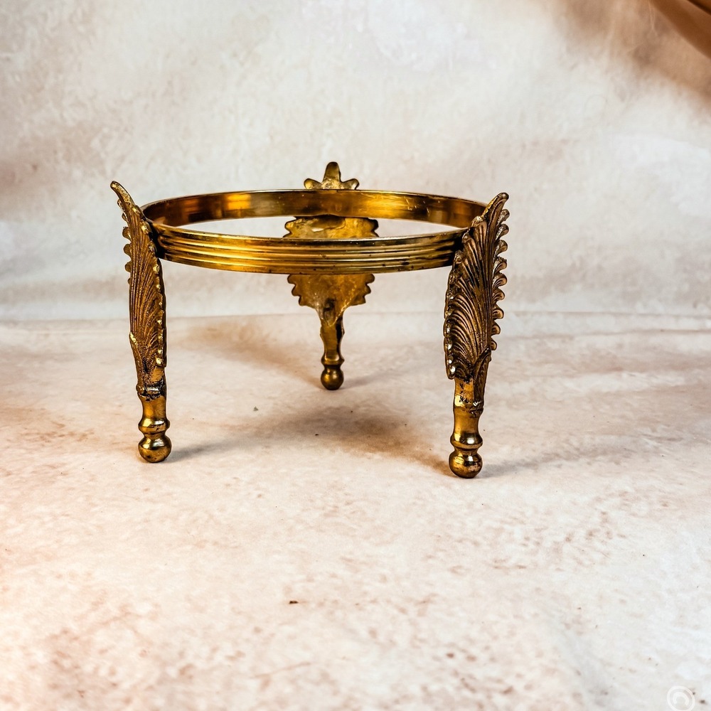 Brass Tripod Stand Display Holder - Picture 2 of 7